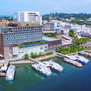 Pelabuhan Harbourbay batam